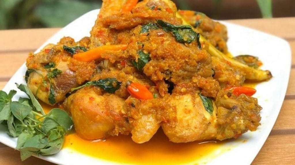 Resep Ayam Woku Pedas Gurih, Khas Manado yang Lezat!